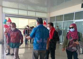 Begini Penjelasan Soal Kedatangan Ketua Bawaslu RI dan Kehadiran Kasatpol PP di Bandara