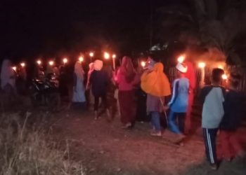 Kalian Pasti Rindu, Anak Anak Desa Ini Sambut Ramadhan Dengan Pawai Obor