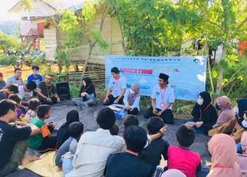 Berbagi Bebaikan Komunitas Relasi Kunjungi Pedalaman Tombiobong