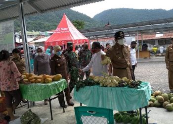 Bupati Banggai Buka Pasar Murah Jelang Lebaran