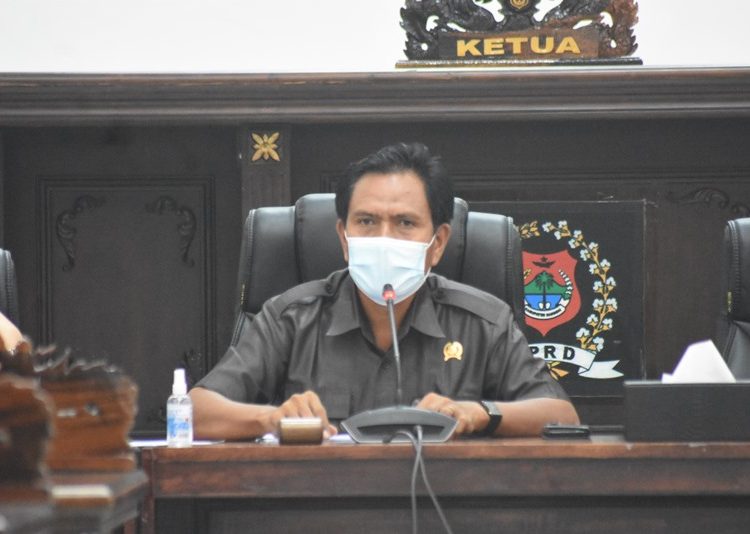 SUPRAPTO, Ketua DPRD Kabupaten Banggai