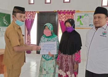 Pemdes Popidolon Salurkan BLT-DD Tahap III Peruntukan Bulan Maret 2021