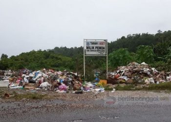 Tumpuk Sampah Di Pinggir Jalan, DLH Bangkep Dinilai Kurang Kesadaran Lingkungan