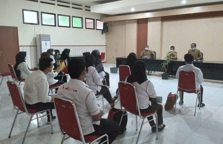Dinas Kesehatan Kabupaten Banggai kembali menerima kedatangan 11 orang tenaga kesehatan dari program Nusantara Sehat (NS) Kementrian Kesehatan RI, Senin (1/11/2021).