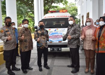 Guna Mendukung Visi Misi Bupati Banggai, JOB Tomori Beri Bantuan 1 Unit Ambulance Dering