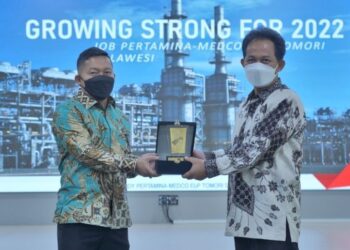 Bupati Banggai Berikan Penghargaan Kepada JOB Tomori Atas Komitmen Sukseskan Vaksinasi