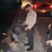 Polisi Bubarkan Tiga Pria Yang Sedang Minum Cap Tikus di Tanggul Kelurahan Jole