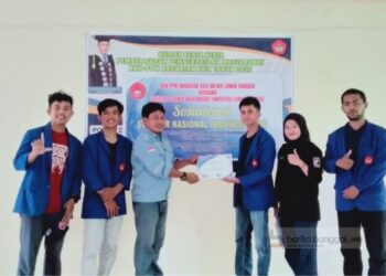 Mahasiswa KKN Untika di Desa Lobu Gelar Sosialisasi Rumah Tahan Gempa