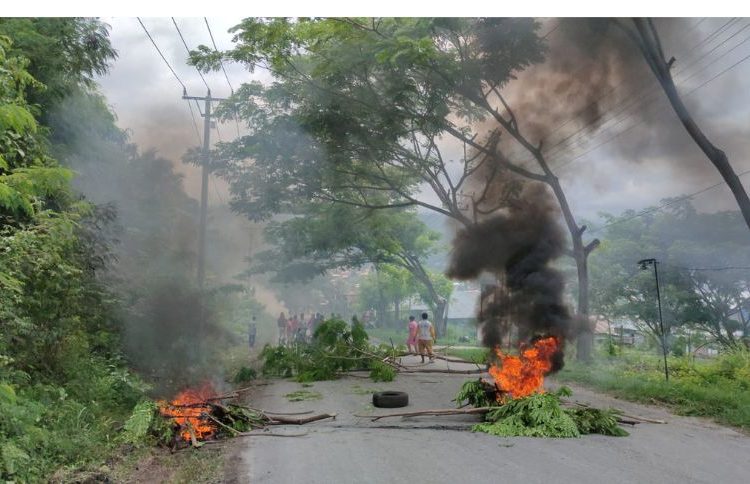 Suasana makin panas, aksi merebak akibat krisis air bersih. (Foto: istimewa)