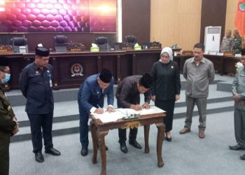 Pemda Dan DPRD Banggai Tetapkan Dokumen KUA PPAS tahun 2023