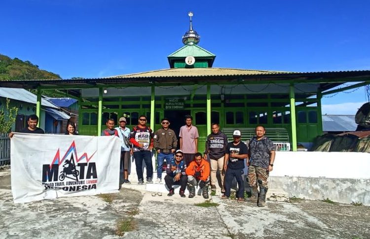 Salah satu organisasi pecinta motor trail di Kabupaten Banggai, MATA Luwuk, merayakan hari jadinya yang ke 8 tahun. Perayaan dilaksanakan di Desa Tombang, Kecamatan Pagimana, 15 sampai 16 Oktober tahun 2022.