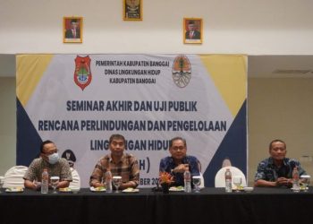 Sekda Abdullah Ali Buka Seminar Akhir dan Uji Publik RPPLH Kabupaten Banggai Tahun 2022