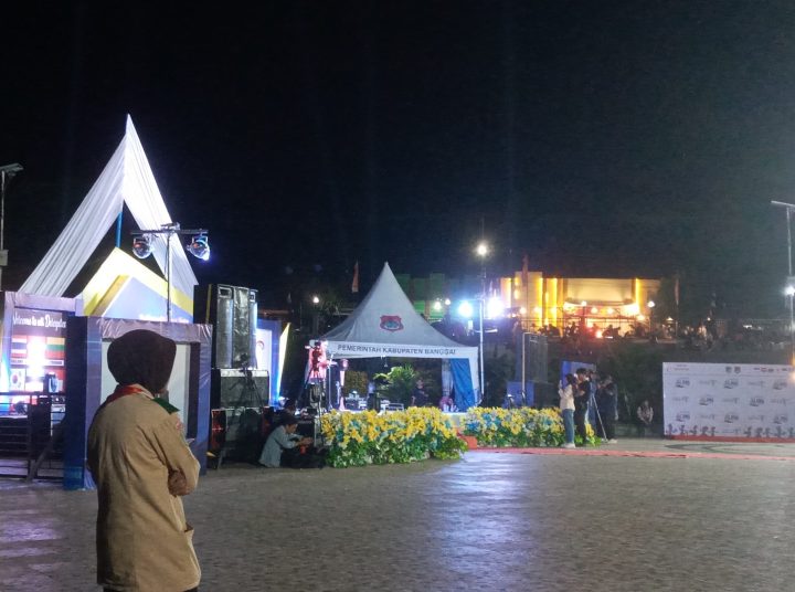Internasional Festival Teluk Lalong tahun 2023 secara resmi dibuka, Kamis (24/8/2023) dan dihadiri oleh delegasi lima negara peserta.