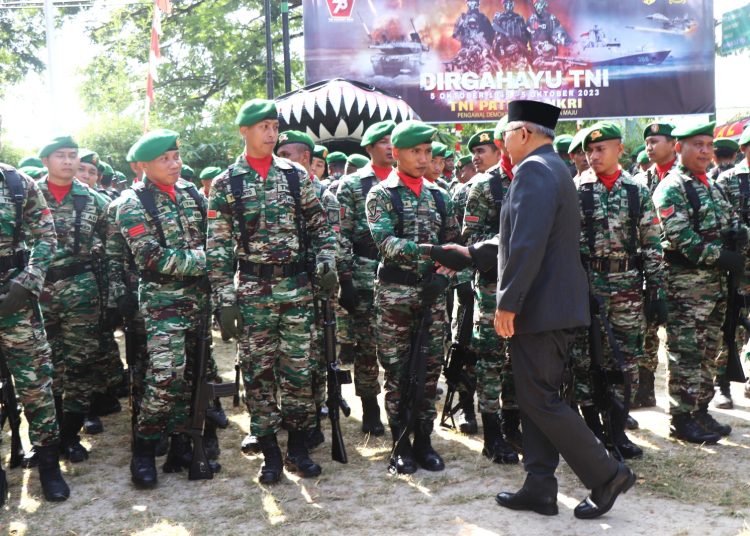 Wakil Bupati Banggai, Furqanudin Masulili memberikan apresiasi sinergitas Kodim 1308/Luwuk dalam momentum peringatan HUT ke 78 TNI, Kamis (5/10/2023)