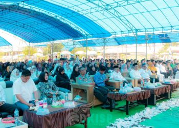 Bupati Amirudin Beri Bantuan Sebesar Rp100 Juta Untuk Pembangunan Masjid Darul Taqwa Desa Tohiti Sari