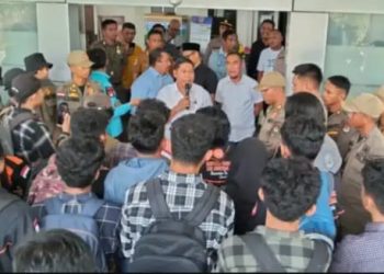 DPRD Banggai Terima Aksi Demo Mahasiswa Terkait Pelayanan Kesehatan