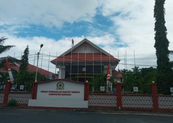 Badan Anggaran DPRD Minta Pemda Bangun Ruang Sidang Paripurna Yang Memadai