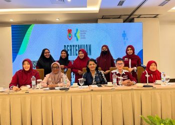 Dinkes Banggai Gelar Pertemuan Penyusunan Rencana Kebutuhan Tenaga Kesehatan dan Desk Validasi