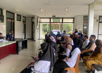 Dinkes Banggai Lakukan Pendampingan Penyusunan Dokumen Akreditasi Rumah Sakit Pratama Pagimana