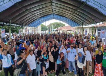 Ratusan Warga Hadiri Kampanye Sulianti Murad dan Samsul Bahri Mang di Setiap Desa