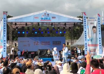 Dihadiri Ribuan Pendukungnya, Kampanye Akbar Ma Anti dan Om Bali Beri Sinyal Kemenangan Pilkada Banggai