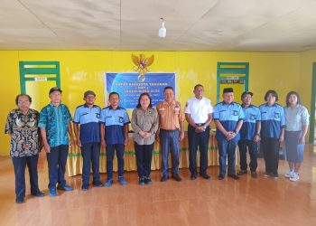 Kadinkop dan UKM Banggai Buka RAT KSU Mawar Saron