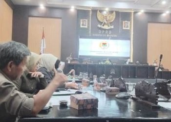 Enam Fraksi di DPRD Kabupaten Banggai Setujui RAPBD Tahun 2025