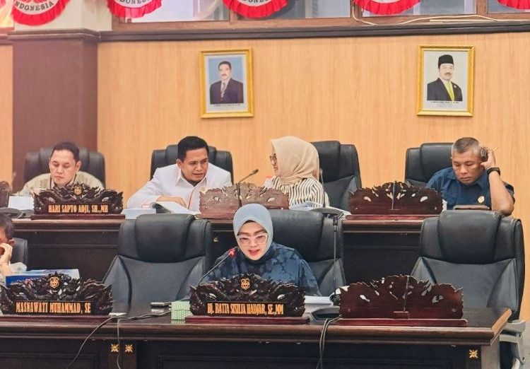 Anggota DPRD Banggai, Batia Sisilia Hadjar